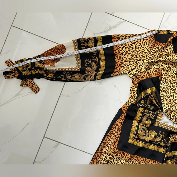 NWT Boohoo/ 🐆Stunning leopard chain ⛓️‍💥/ Woven  twist/ MIDI dress/ Size US 10 - Picture 13 of 16